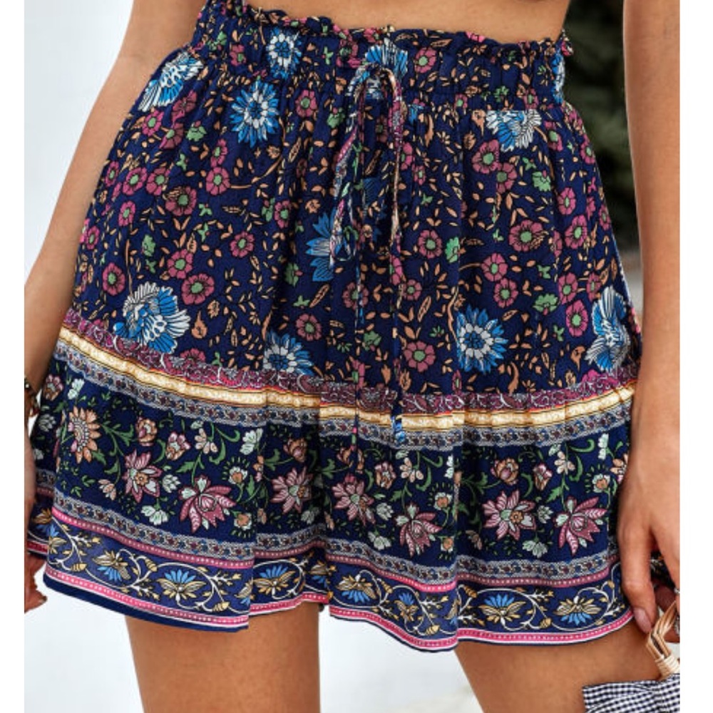 L▪️Sweet Summer Ruffle Short▪️New - Picture 2 of 8